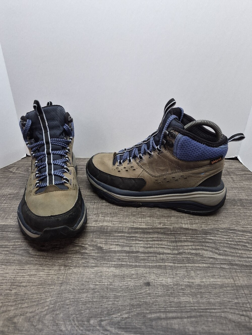 Hoka One One Tor Summit Mid Hiking Shoes Boots Brown Women's Size 6